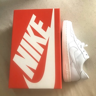 Nike ของแท้ รุ่นยอดฮิต ด่วน✔️เหลือ3คู่สุดท้าย เบอร์45