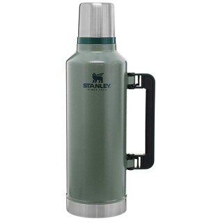 กระติกน้ำใหญ่พิเศษ Stanley Classic 2.5 qt. Legendary Vacuum Insulated Bottle Keep hot/cold 2 day/iced 10 days USA Import