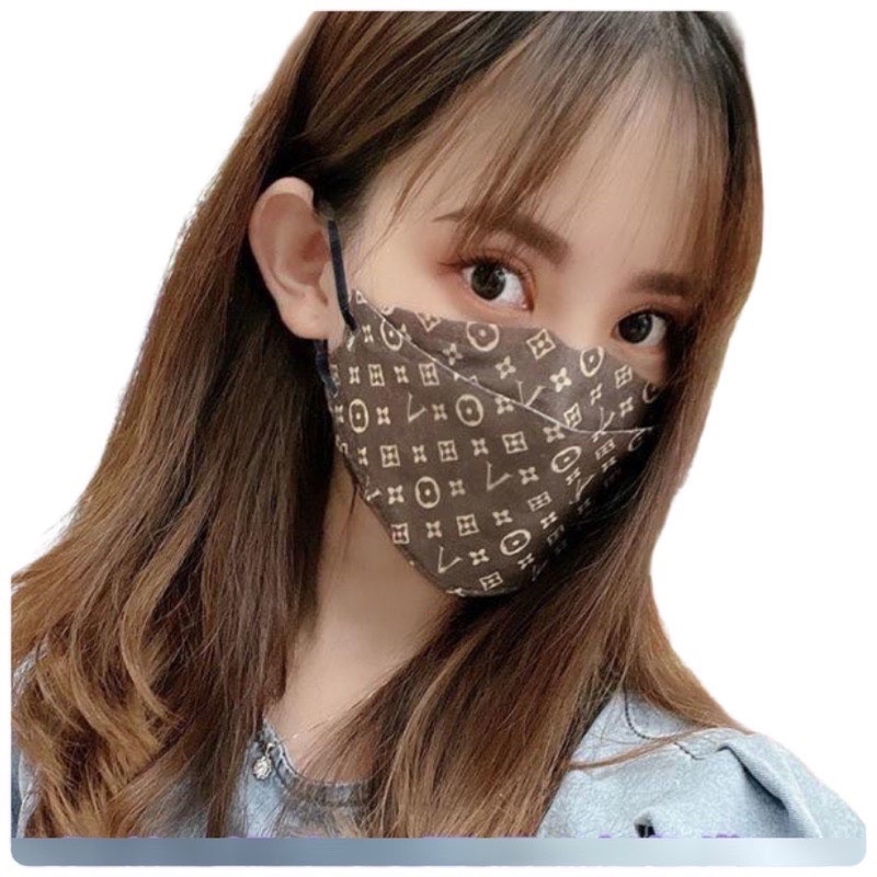 😷 3D Mask หน้ากากอนามัยสำหรับผู้ใหญ่ รูปทรง 3 มิติ (3D Design)