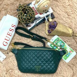 GUESS QUILTED BELT BAGแท้💯outlet
 กระเป๋าสะพายทรงคาดอกรุ่นใหม่จากGuess