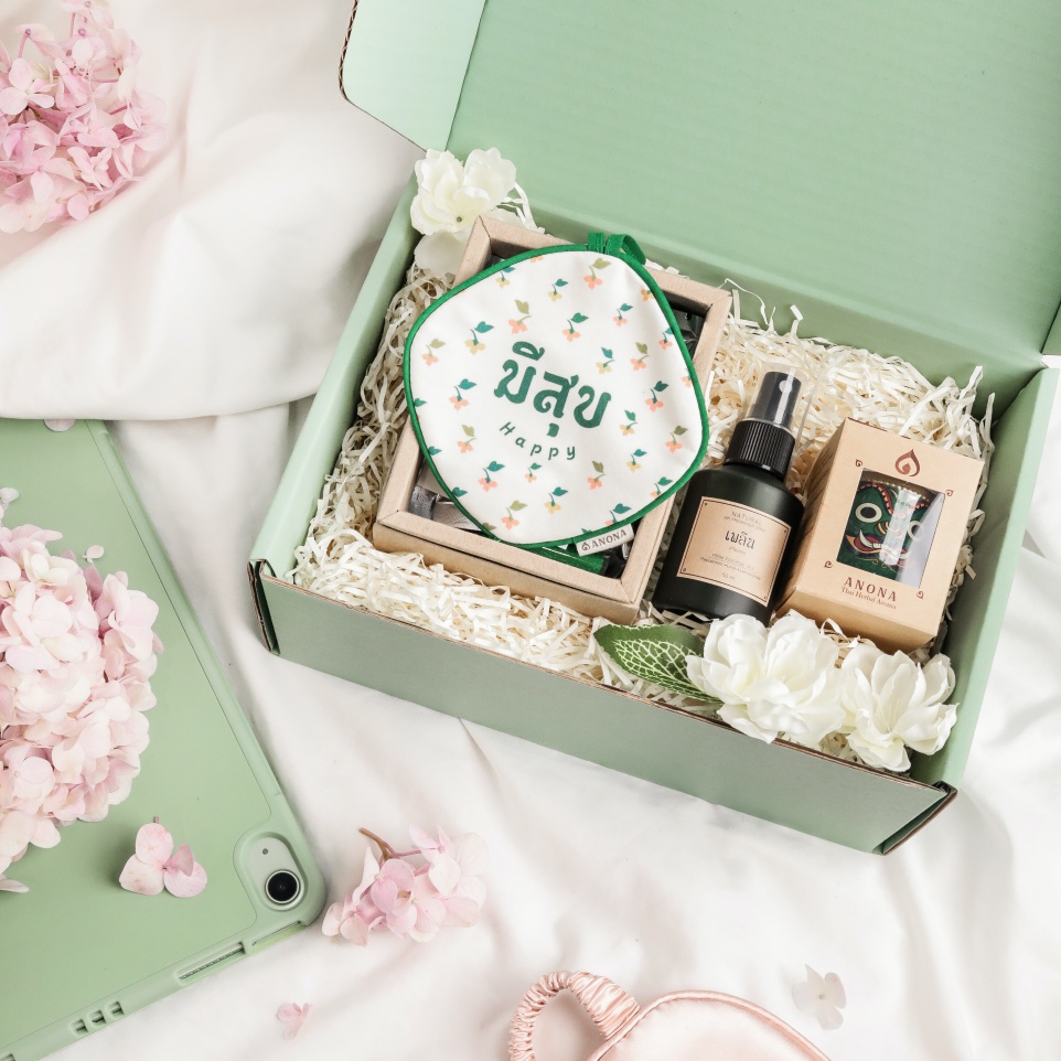 ANONA Thailand | BLESSING GIFT SET เซตของขวัญอโรมาธีมสีเขียวพาสเทลขายดี เหมาะให้เป็นของขวัญวันเกิด