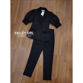 ชุดเซตสูทขายาวสีดำ งานป้าย Valley girl sizeM ***มือ1ป้ายห้อย