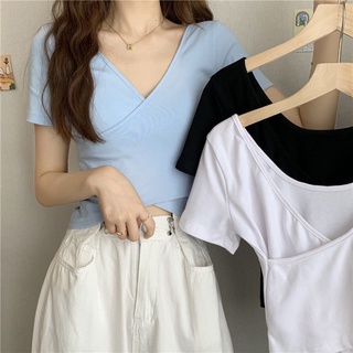 Diamond 📍พร้อมส่ง📍เสื้อครอป คอวี แขนสั้น สีพื้น ลําลอง สําหรับผู้หญิง (T1018)