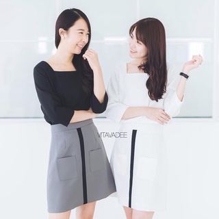 กระโปรงรุ่น Jess Skirt  จากแบรนด์ Vitavadee ของใหม่มือ1 สีขาวเดินเส้นสีดำ แพทเทิร์นสวย ไซส์M เอว28” สะโพก 38” ยาว17.5”