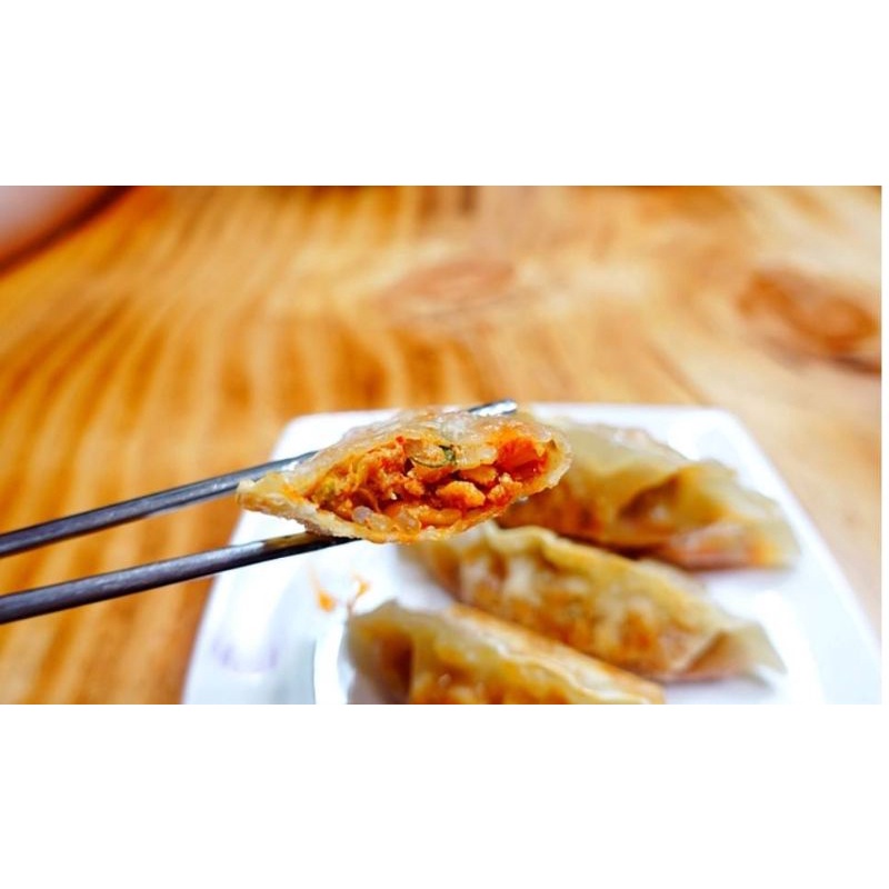 เกี๊ยวนึ่งไส้หมูผสมกิมจิ, Kimchi Wrapling Dumpling ❄ ฟรี Ice Cool Gel ❄ ขนาด 420 g. ยี่ห้อ Bibigo - รูปที่ 4