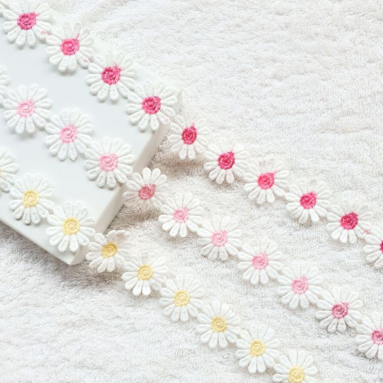 ริบบิ้นระบาย ระบายเดซี่ 🌼 (หลา)