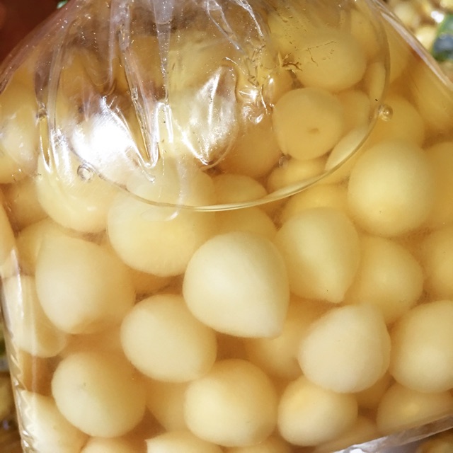 กระเทียมโทนดองน้ำผึ้ง สูตรโบราณ กรอบ อร่อย ได้รสชาติ ของฝากจากเชียงใหม่ | Shopee Thailand