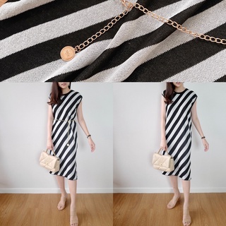 stripe coco dress เพียง 690.- เดรสไหมพรมเนื้อนุ่มนิ่ม ทรงตรงสวย ใส่สบายๆ ดูดี ไม่รัดรูป เป็นไหมพรมเนื้อนิ่มๆค่ะ