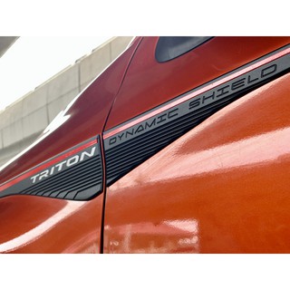 Side Vent ไซด์เวนท์  สำหรับรถ MITSUBISHI TRITON