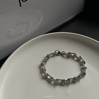 Horseshoe Bracelet กำไลเกือบม้า