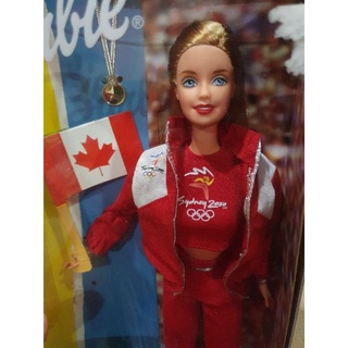**กล่องไม่สวย** Vintage Canada Olympic Fan Sydney Australia 2000 Barbie Doll 25974 #176#