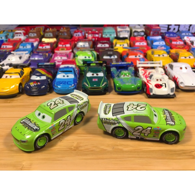 Tomica Cars - Brick Yardley