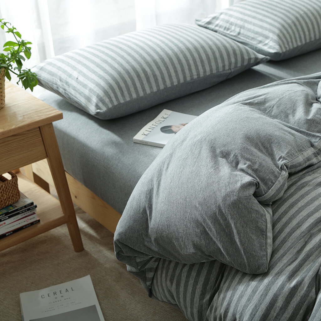 Omocha | เซทผ้าปูที่นอน Elegant gray