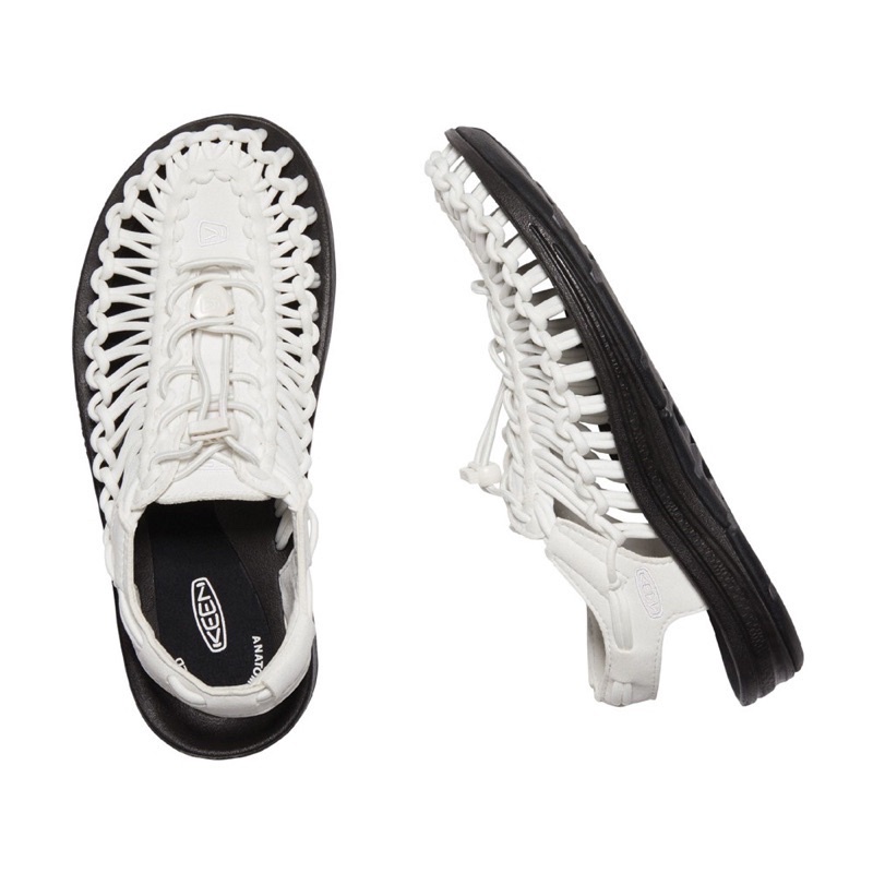Keen Women’s UNEEK “Star White/Black”(มือ✌🏼มีพร้อมกล่องซื้อจากช้อปelement72)