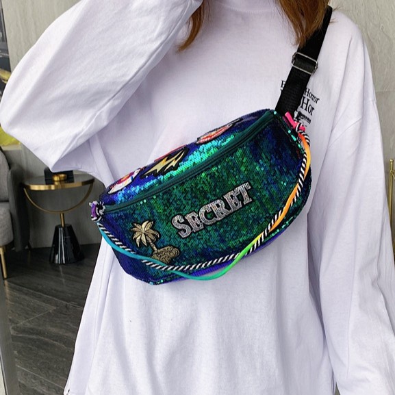 กระเป๋าสตางค์ผู้หญิง anello แท้ 𝑬𝑽𝑬 กระเป๋าคาดอก คาดเอว Secret ปักเลื่อมสีสดใส (E-342)