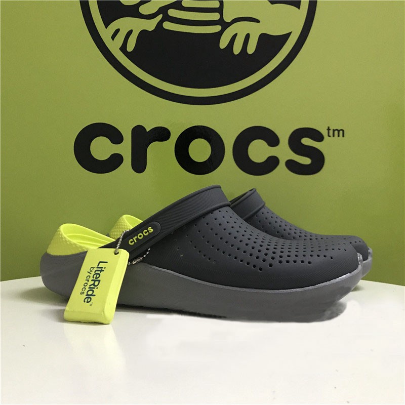 ส่งจากกรุงเทพ Crocs LiteRide รองเท้าชายหาดแท้รองเท้าแตะกลางแจ้ง รองเท้าลำลองผู้ใหญ่ รองเท้าหัวโต