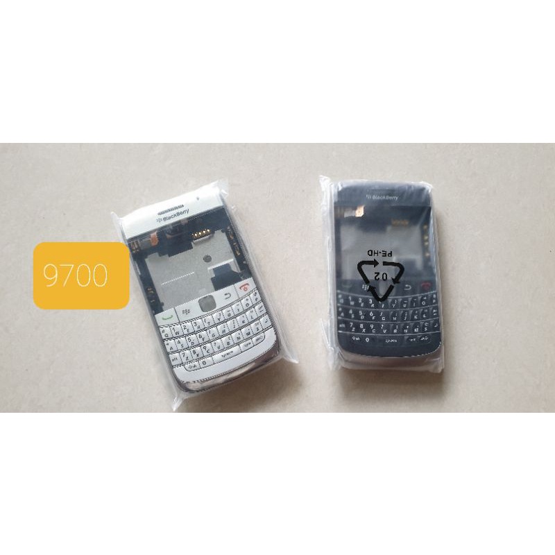 เคส Bb blackberry 9700 พร้อมกระดูก