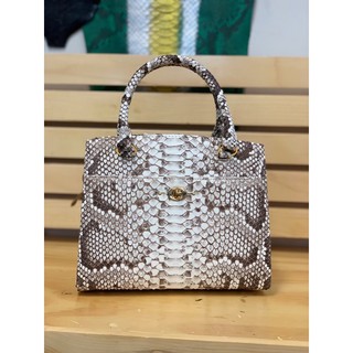 Sale! กระเป๋าสะพายหนังงูแท้ mini snake handbag สวยมาก พร้อมส่ง