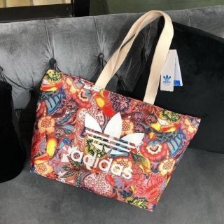 Adidas Original Tote Bag กระเป๋าสะพายทรง Tote