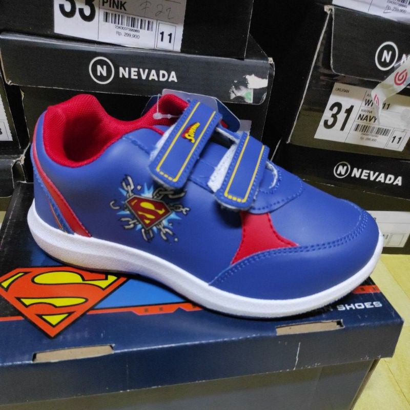 รองเท้าเด็ก Superman Cartoon Network