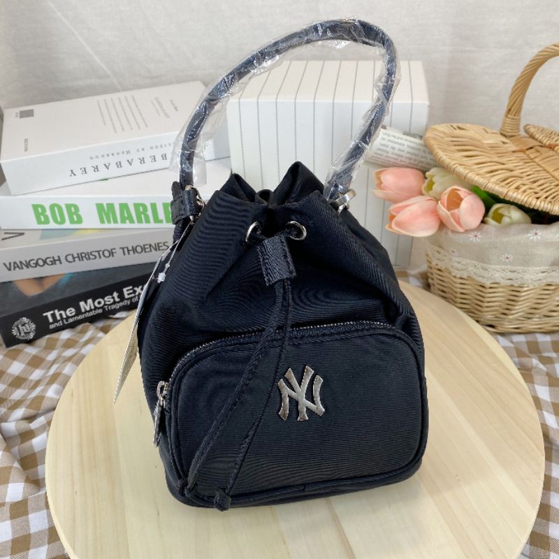 🆕️กระเป๋าMLB crossbody ขนมจีบ nylon3ABMS021NK000