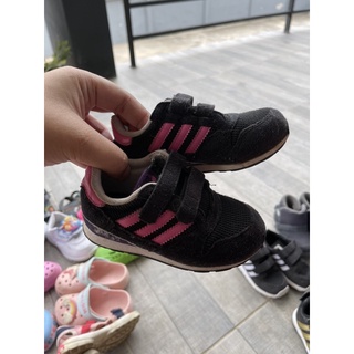 Adidas ดำชมพู 15 ซม. มือสอง