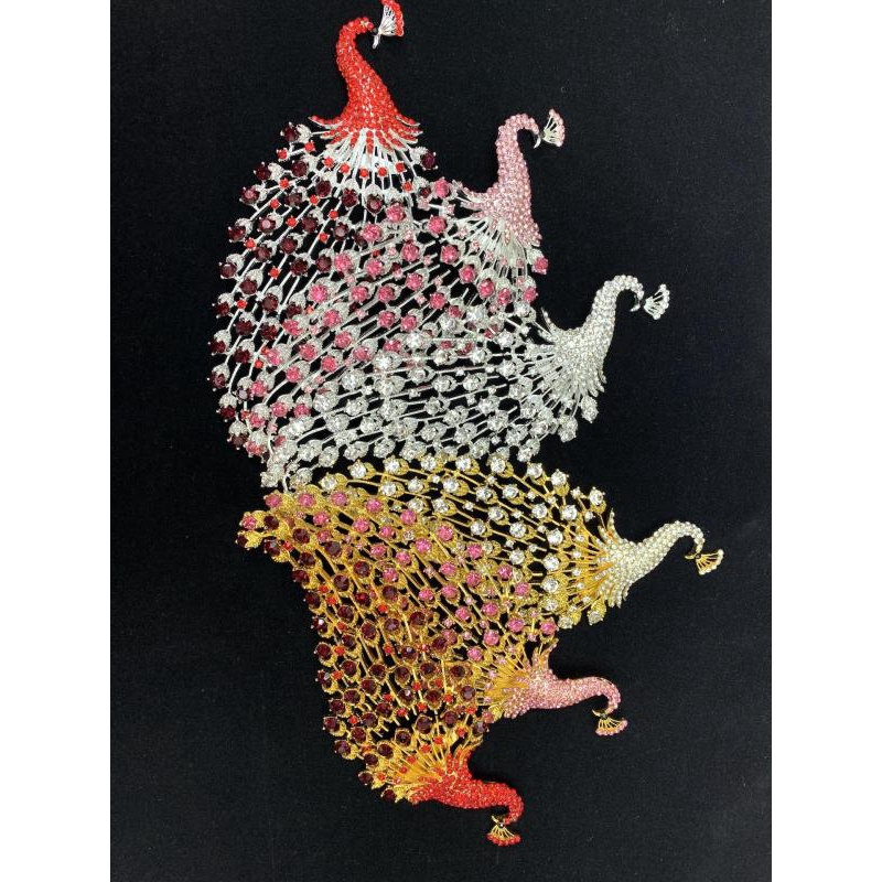 Vintage jewelry แฟชั่นเข็มกลัดขนาดใหญ่ เพชรคริสตัลสีแดง เข็มกลัดนกยูงสีทอง peacock brooch