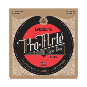 D'addario EJ45 Pro-Arte Nylon Classical Guitar Strings ( ความตึงเครียดปกติ