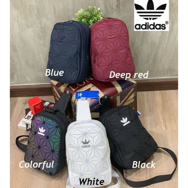 Adidas Originals 3D Mini Airline Waist Bag กระเป๋าสะพายสไตล์สปอร์ตทรงคาดอก