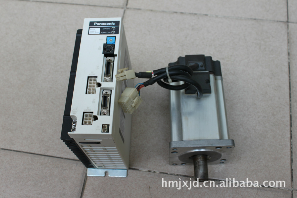 Panasonic servo มือสอง MUDS083A1A / drive MUMS082A1E0S / มอเตอร์รับประกันสามเดือน