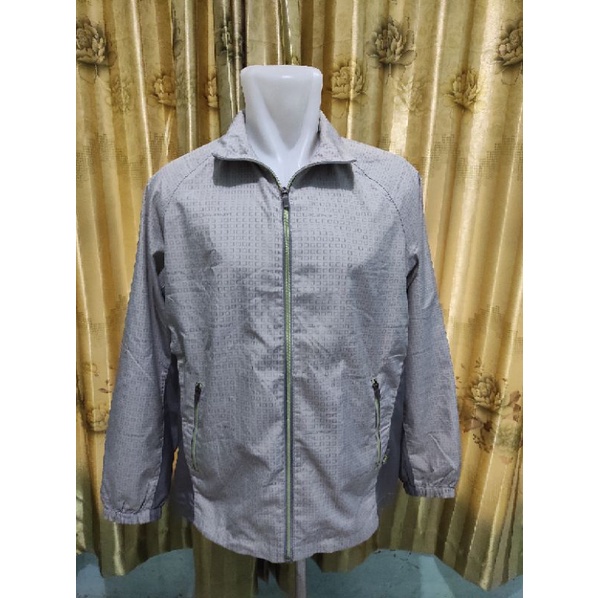 เสื้อแจ็คเก็ต Asics*