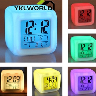 YKLWORLD นาฬิกาปลุกไฟ LED ปลุกตั้งโต๊ะ 7 สี เปลี่ยนสีไฟได้ นาฬิกาปลุกดิจิตอล เดือน อุณหภูมิ วันที่ แสดง นาฬิกาเรืองแสง นาฬิกาดิจิตอล