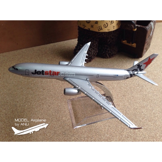 โมเดลเครื่องบิน สายการบิน jetstar