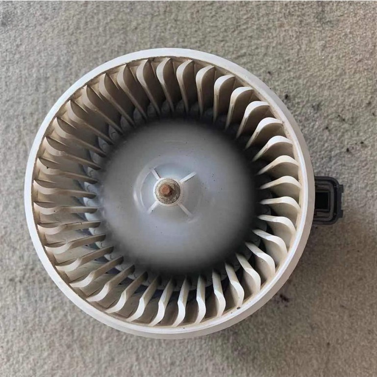 SUZUKI EVERY CARRY DA71T BLOWER MOTOR มอเตอร์เชื่อมต่อลม