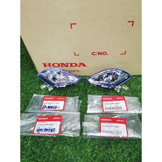 ไฟเลี้ยวหน้าเวฟ125Rเลนฟ้าแท้เบิกศูนย์Hondaได้1คู่(เวฟ125sหน้าแหลม/เวฟ125iรุ่นแรก)​