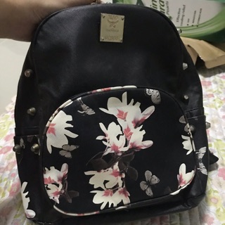 ส่งฟรีไม่ต้องใช้โค้ด กระเป๋าสีดำใหม่มาก
