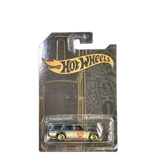 Hotwheels รุ่น 71 Datsun 510 wangon แพ็คครบรอบ 51ปี