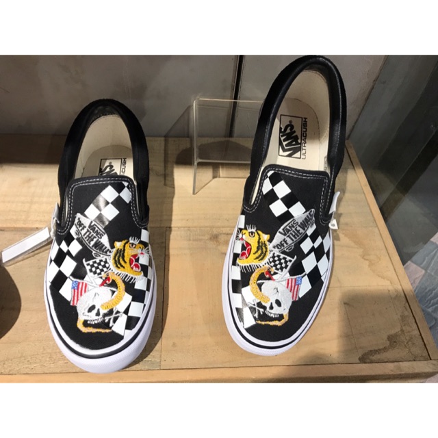 Vans แท้!! หิ้วจากabc mart ไต้หวัน