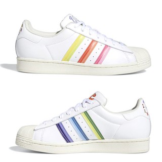 Adidas อาดิดาส รองเท้าผ้าใบ รองเท้าอดิดาส สำหรับผู้ชาย OG Men Superstar Pride GW2415 (3200)