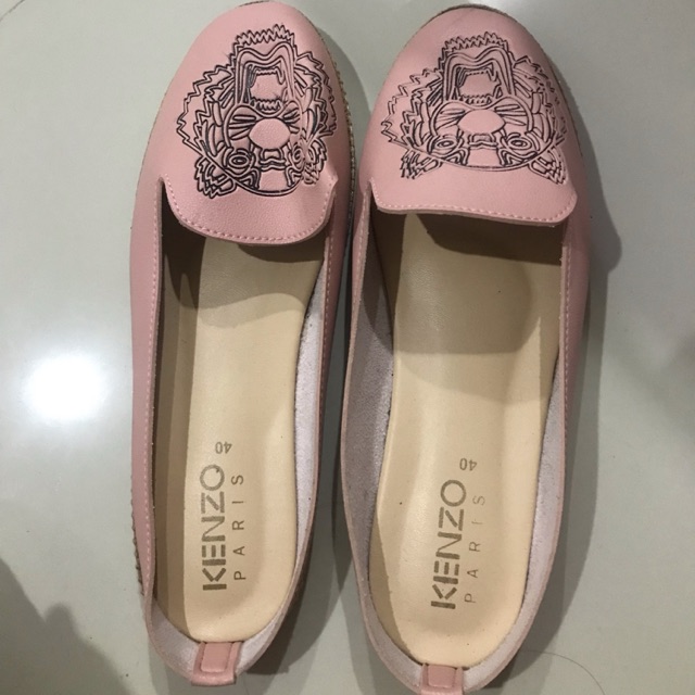 รองเท้าแตะแฟชั่น kenzo