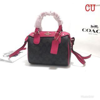 Coach หมอน mini