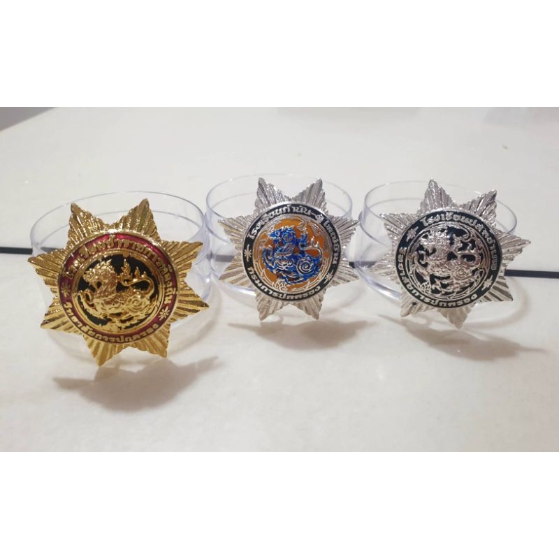 เข็มกลัด ปลัดอำเภอสีเงิน กำนัน+ผู้ใหญ่บ้านสีเงิน พร้อมส่ง