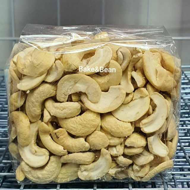 เม็ดมะม่วงหิมพานต์ดิบ เม็ดซีก 1 kg.