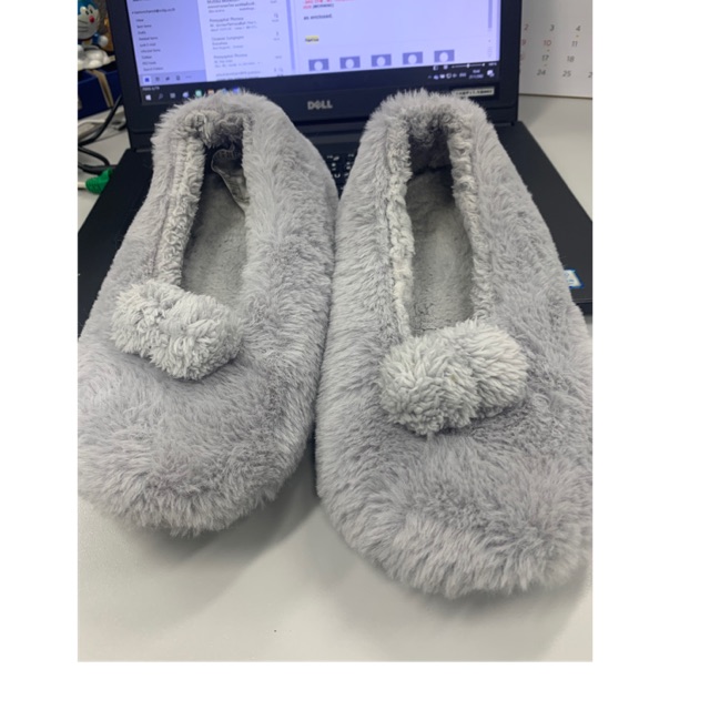 Slipper Uniqlo  size M  มือสองสภาพดี