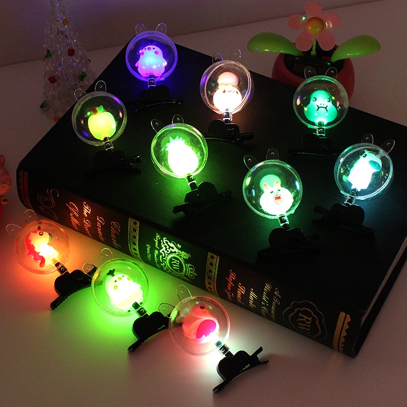 ใหม่ กิ๊บติดผม ตาข่าย เรืองแสง สีแดง การ์ตูน นิ่ม กาว LED แฟลช กิ๊บติดผม ราคา ถูกที่สุด ดีลบีเคเค