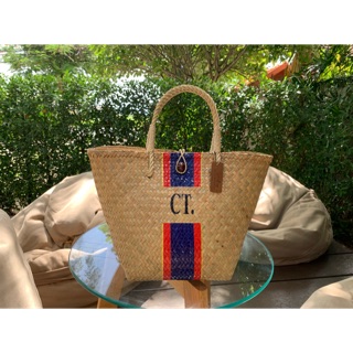 กระเป๋าสานเพ้นท์ชื่อ handmade by SARUNBAG