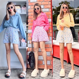 Yunaka ชุดเซ็ต 2 ชิ้น เซตเสื้อเชิ้ตแขนยาว ทรงปล่อย อก 42 Floral Shirt Set กางเกงขาสั้น เอว 30