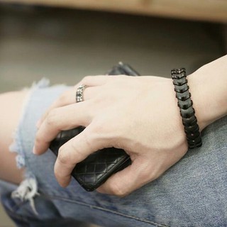 nn_braceletสายรัดข้อมือ RASTACLAT รหัส 043 กำไลข้อมือหนังแท้ งานตัวนี้เป็นหนังวัวแท้นะคะ ลายหนังสวยมากกกก