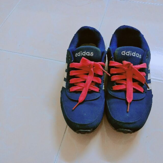 รองเท้าผ้าใบ fashion