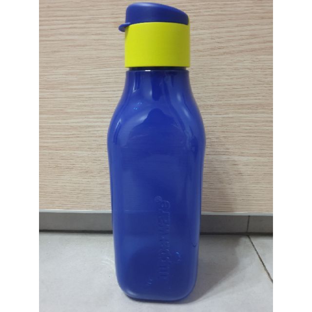 Tupperware Eco Bottle Square 1Liter (1)